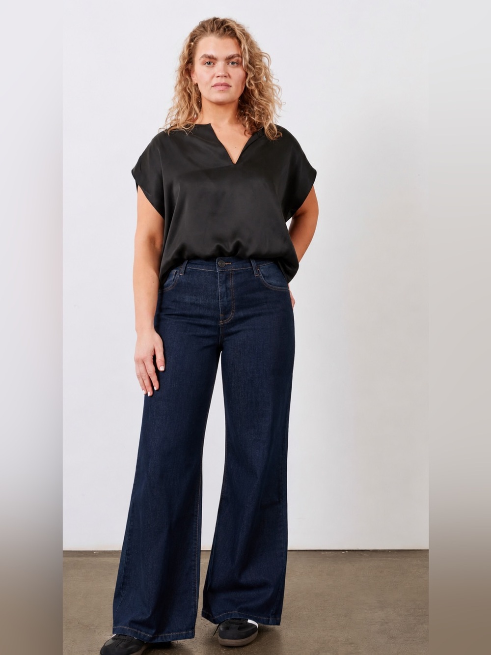 Ruti Wide Leg Jeans Size 12P Dark Wash High Rise Stretch Denim Pants